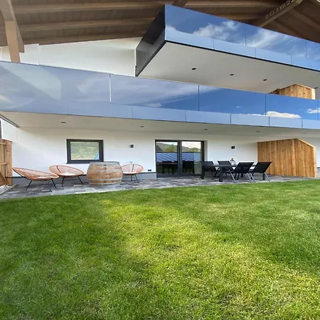 In Near Slopes アパート