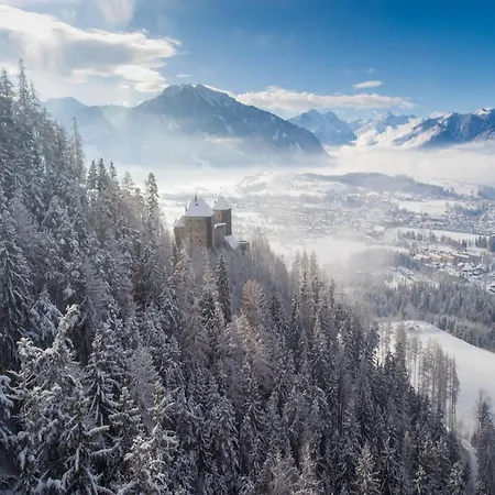 In Near Slopes * Saalfelden