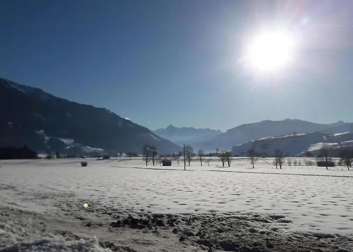 In Near Slopes Apartment